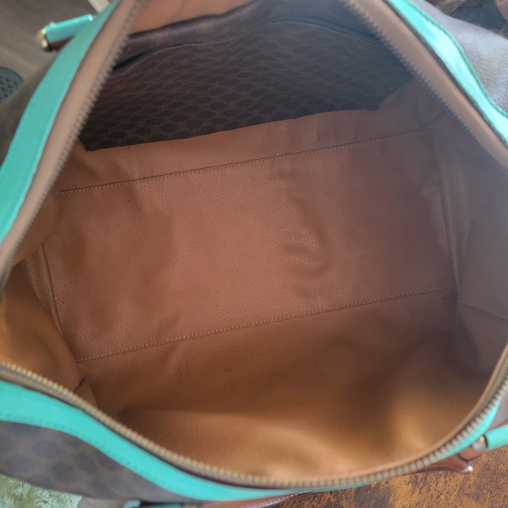 Firm✅️ Authentic Vintage Celine Handbag - Picture 13 of 17
